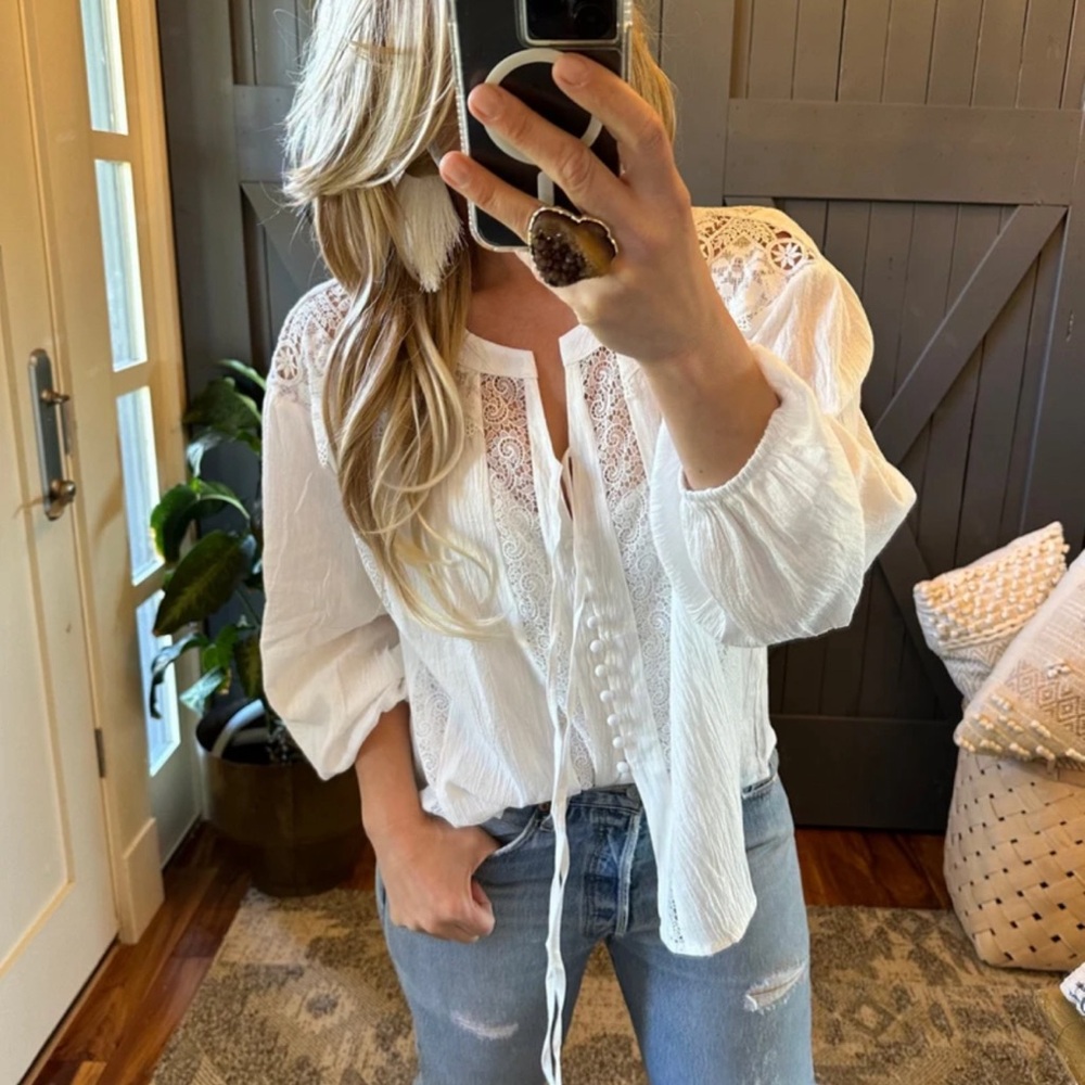New White Lace Inset 3/4 Sleeve Button Front Floral Blouse Top Women's Boho - Picture 4 of 11